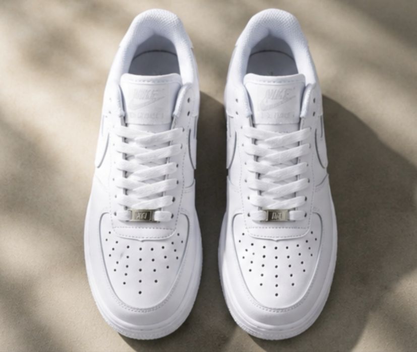 Продам кроссовки Nike Air Force I