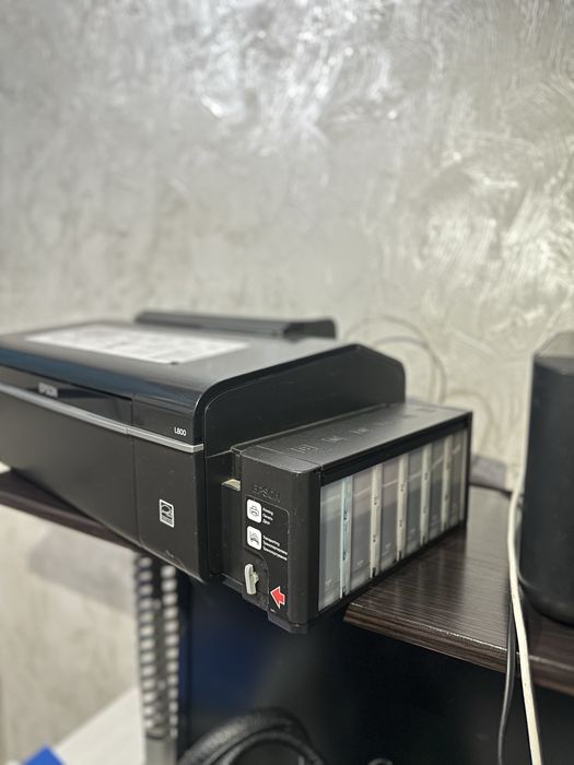 Продается enson L800 в б/у все рабоает