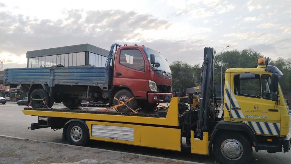 Манипулятора услуги эвакуатора