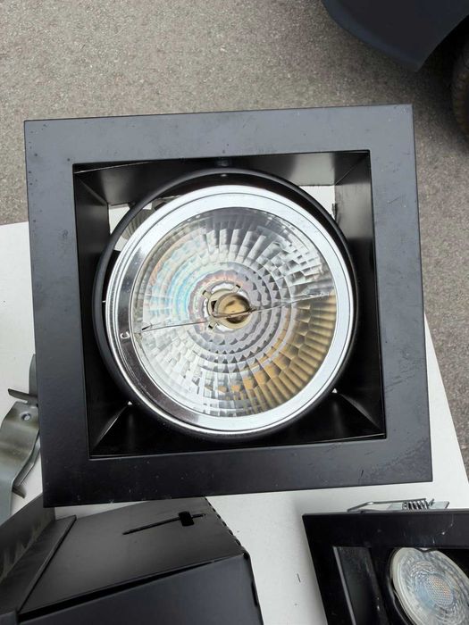 Осветителни тела за таванен монтаж - цвят черно - за металхалогени или лед луни