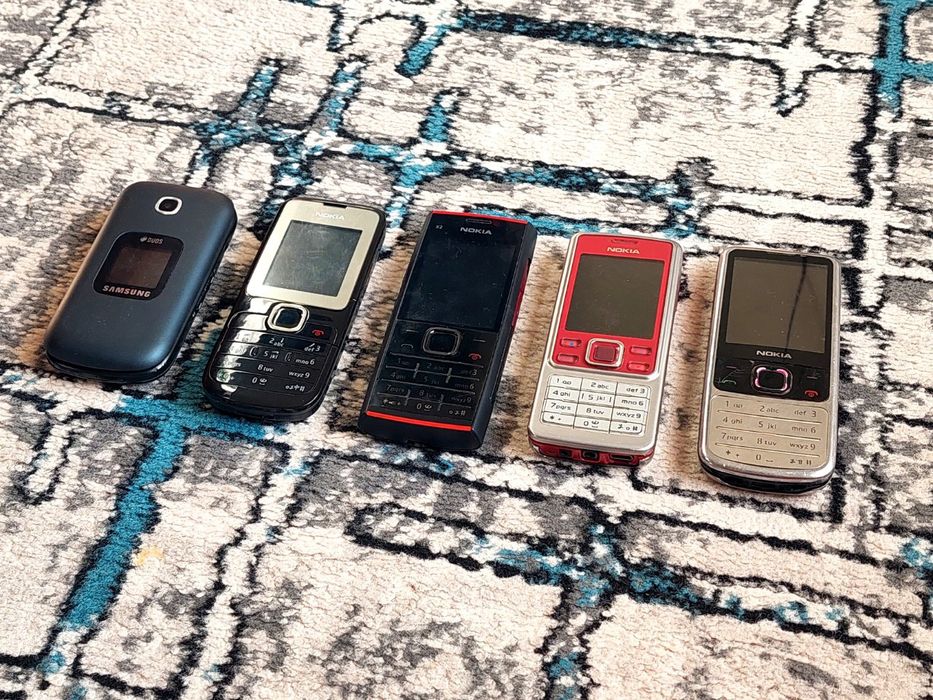 Nokia telefon sotiladi Retro madella