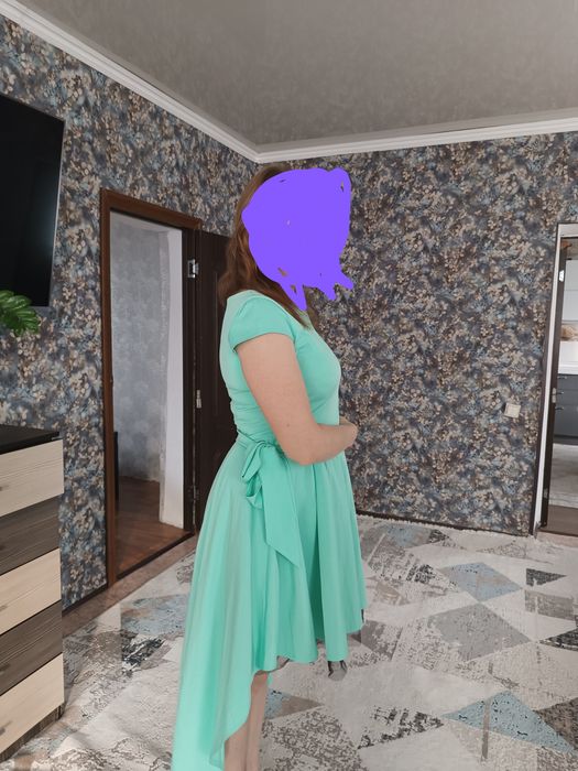 Продам платье женское