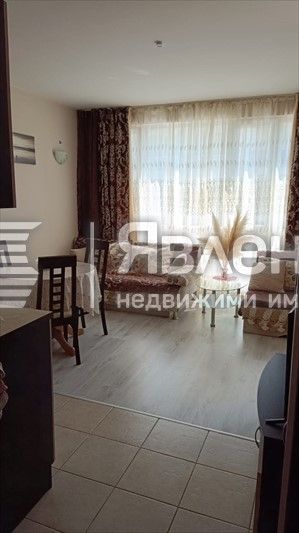 Продава се Двустаен апартамент в к.к. Слънчев бряг - 54 кв.м за 1260 €/кв.м - Снимка #2