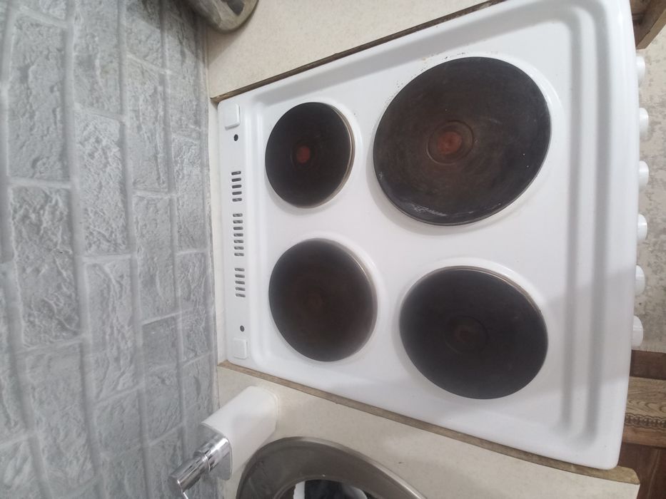 Продаётся электрическая плита