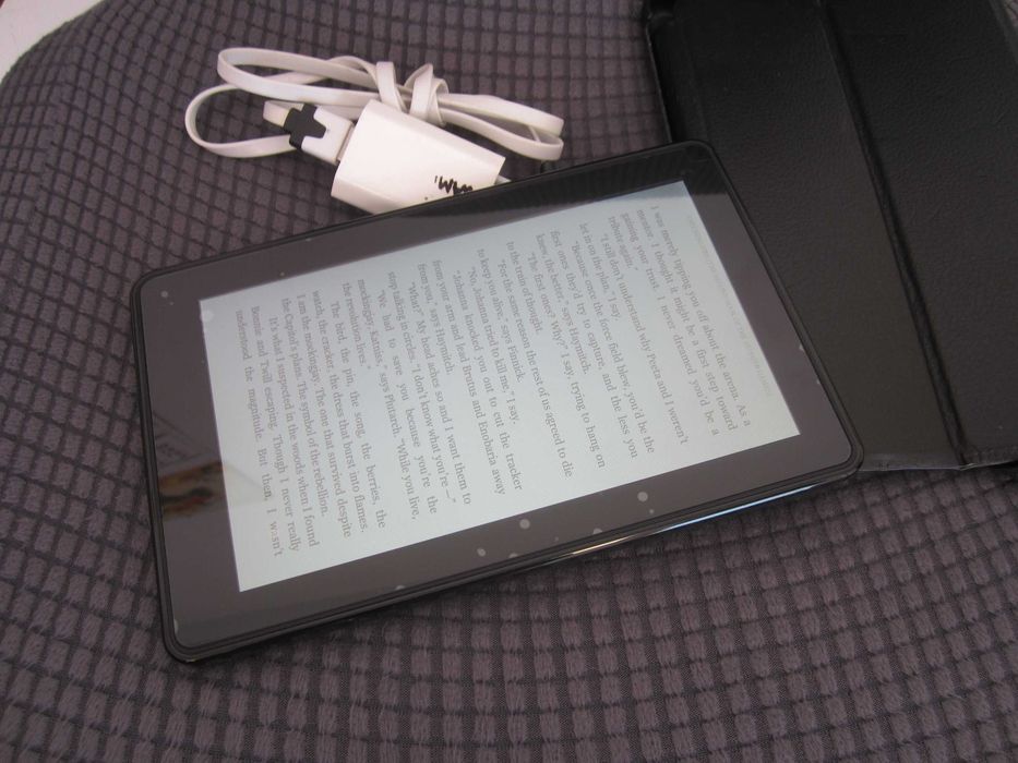 Amazon Kindle Fire D01400 Tablet