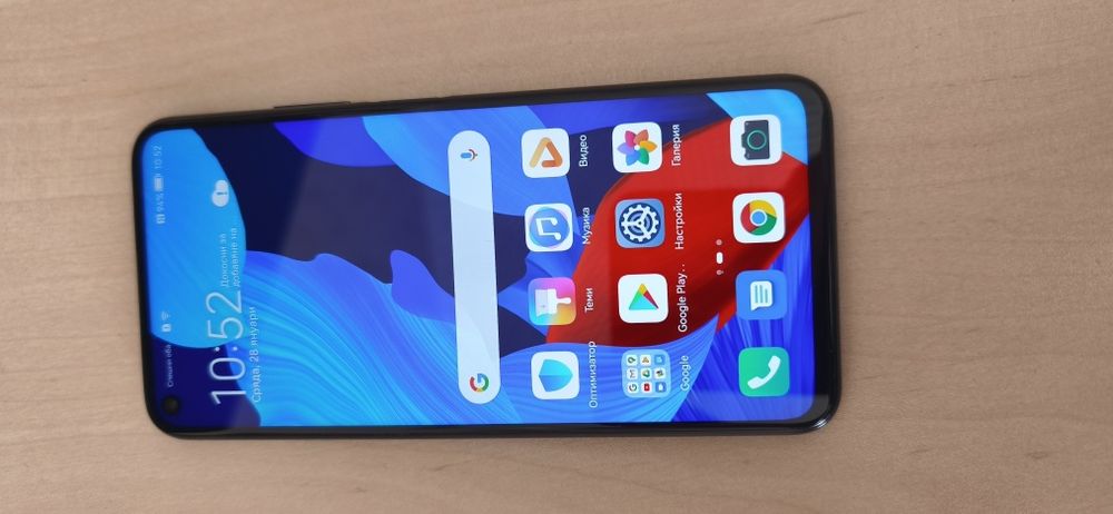 ПродавамHuawei nova 5t