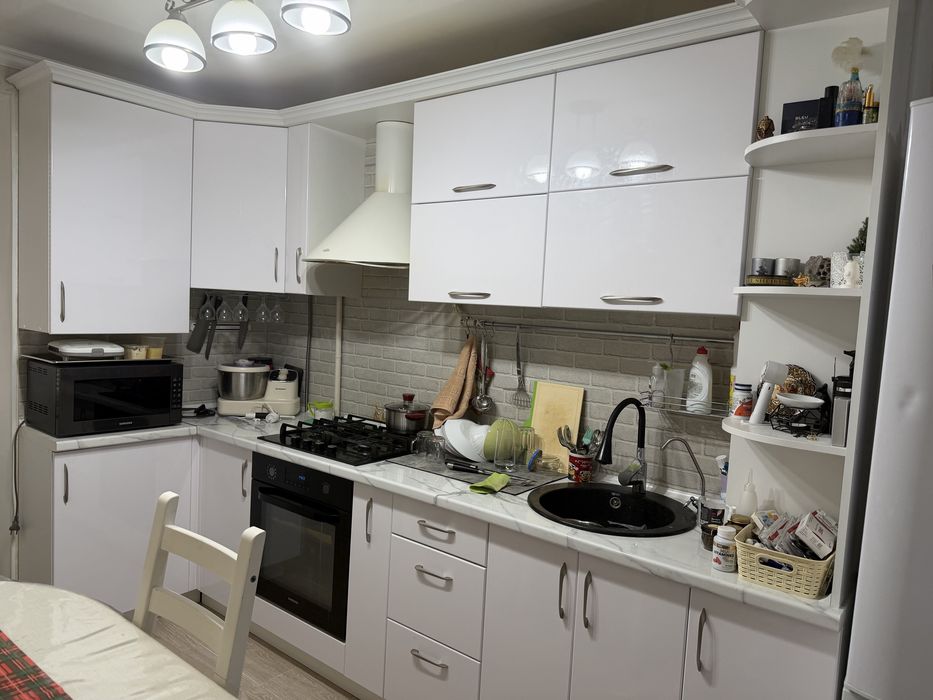 Продам кухню б/у