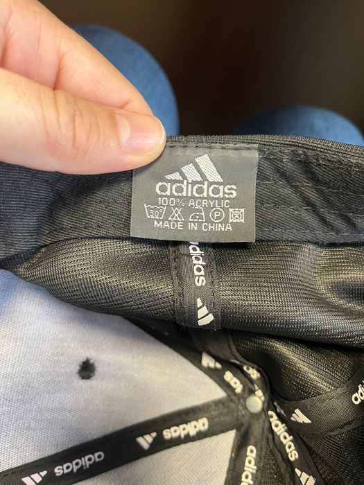 Мъжка шапка Adidas