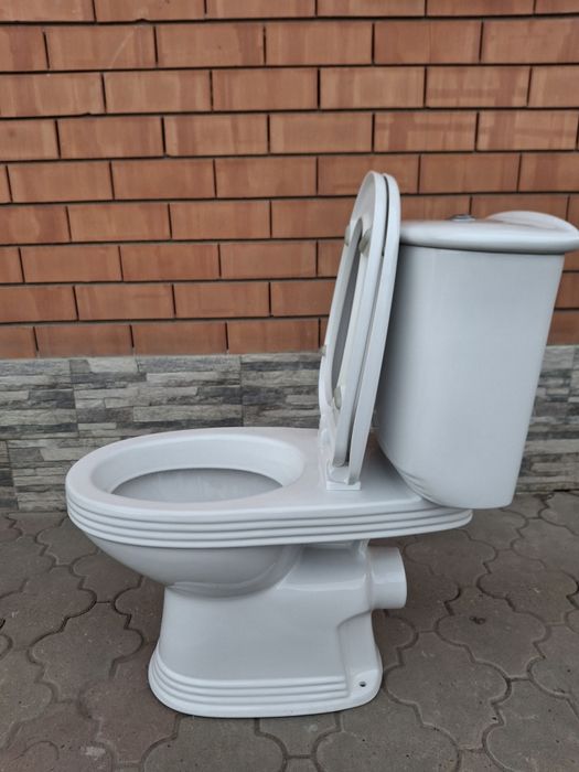 Унитаз шикарный -