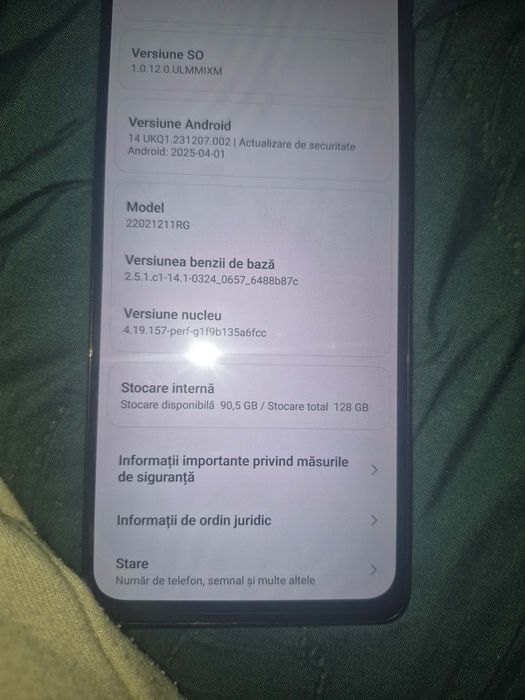 Vând Xiaomi Poco f4