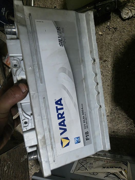 Акумулатор Varta 85 ампера