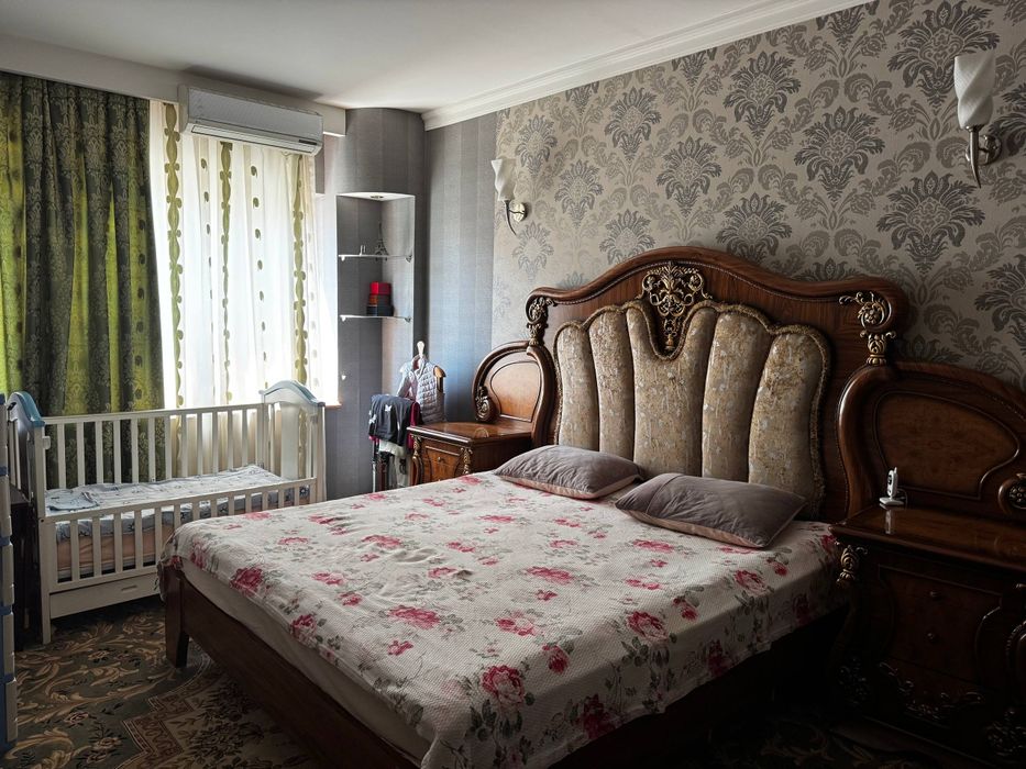 Сдается 4х комнатная квартира