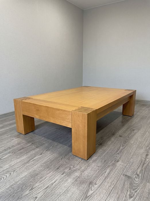 Продам итальянский стол