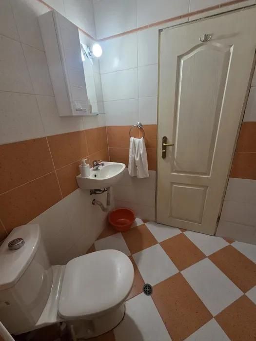 Дава се под наем Двустаен апартамент в Варна, Левски - 72 кв.м за 478.38 € - Снимка #5