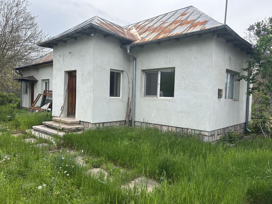 Vand casa Magureni