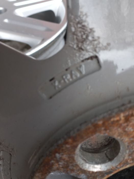 16.5х108 Volvo Ford Citröen Pegeout x-ray 6.5j et52.5 Оригинални!