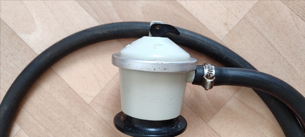 Продается редуктор газовый с шланг