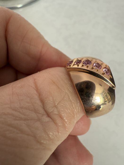 Продам кольцо  в отличном состояние