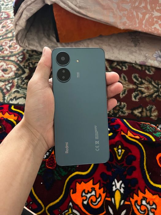 Redmi 13c rangi ko’k