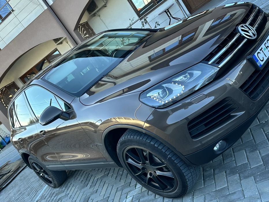 VW Touareg 3.0 v6 245 cai