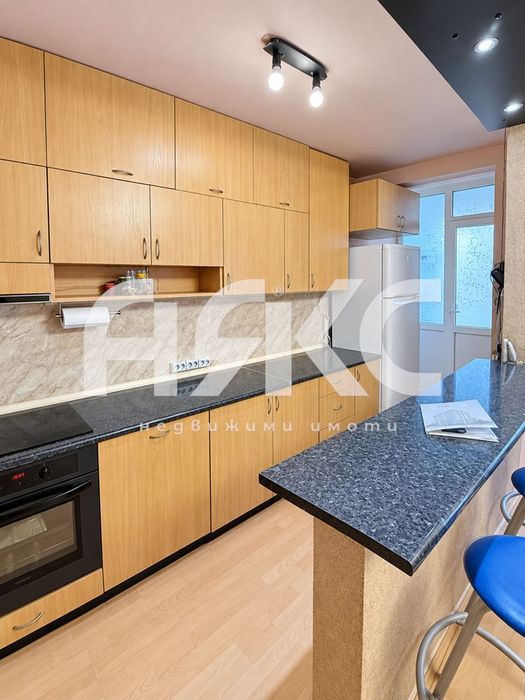 Продава се Тристаен апартамент в София, Стрелбище - 115 кв.м за 3035 €/кв.м - Снимка #1