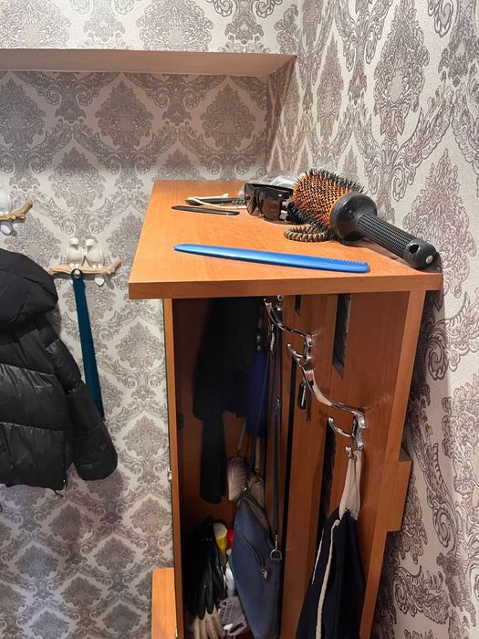 Вешалка в прихожую (прихожка)
