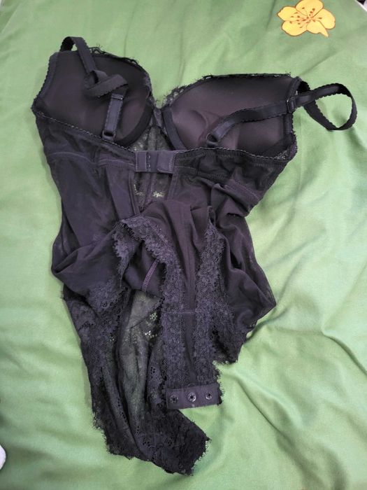 Body din dantela cu push up