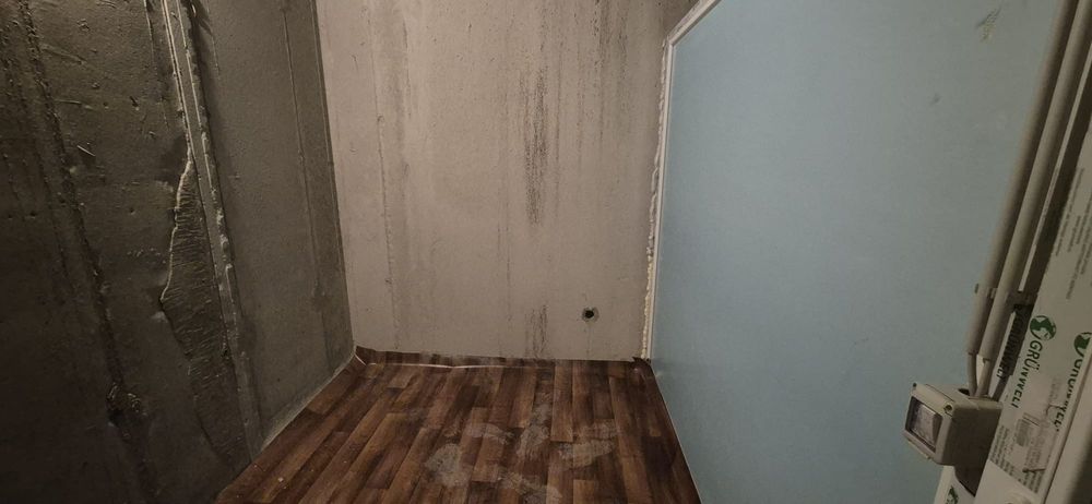 Apartament  tip studio +doua spatii depozitare