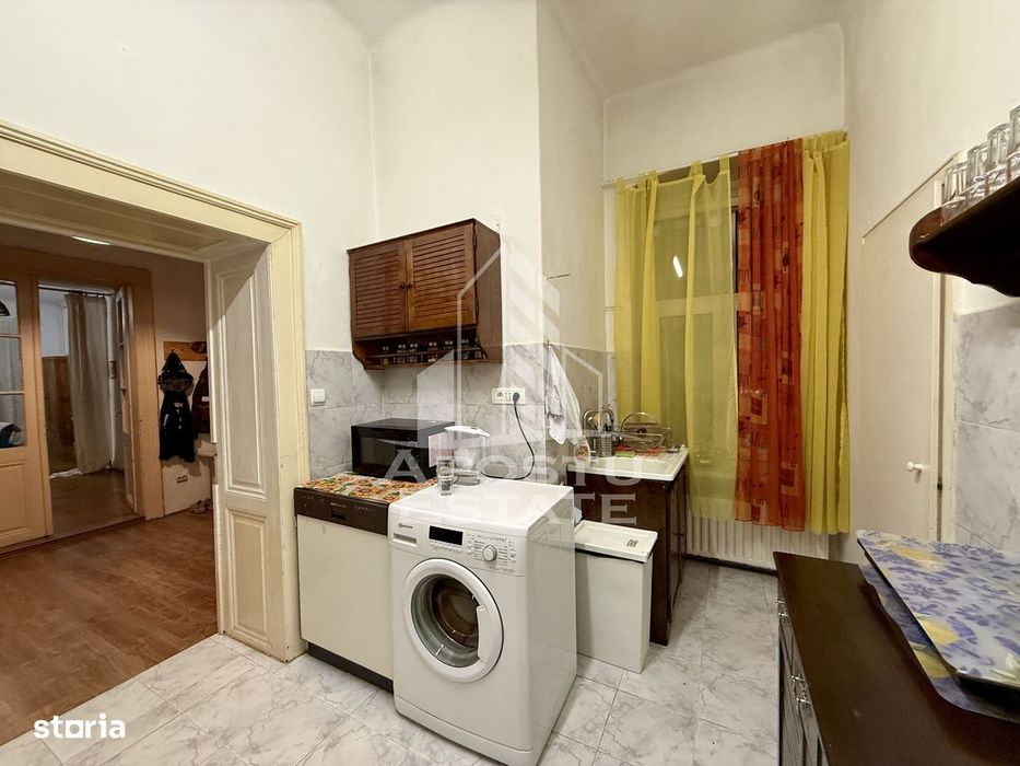 Apartament o camera de 71mp de vanzare zona Badea Cartan Timisoara