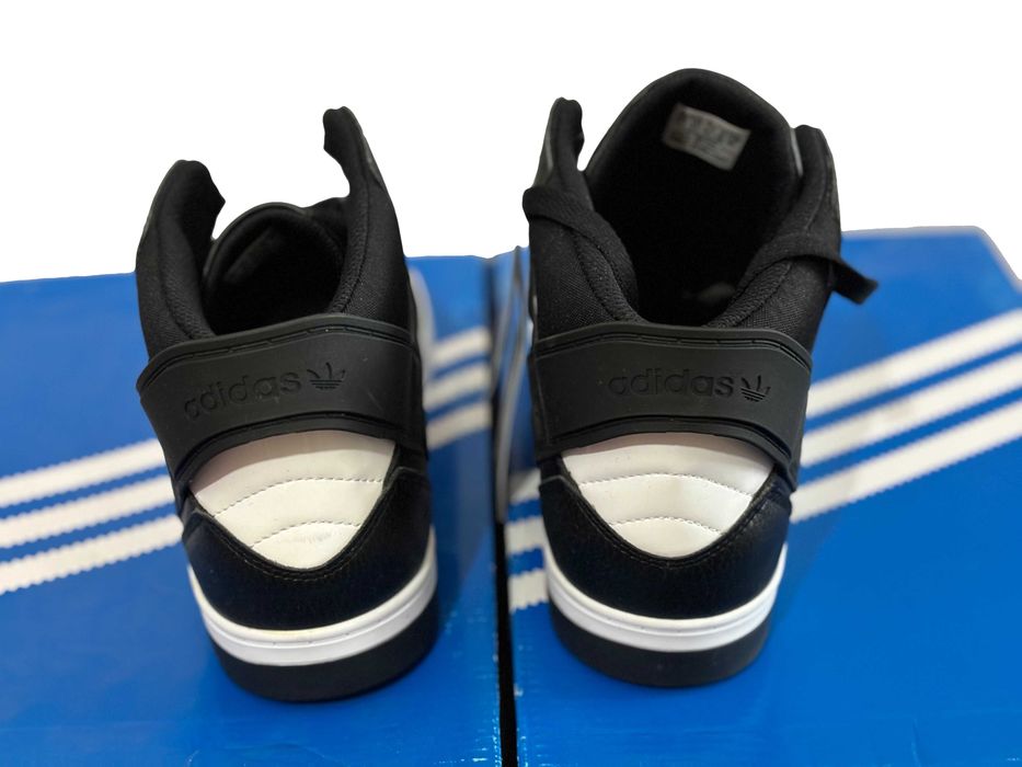 Adidas Hardcourt Defender - 42 2/3, 43 1/3