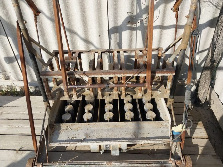 Срочно сатылады. Шлакоблок станок