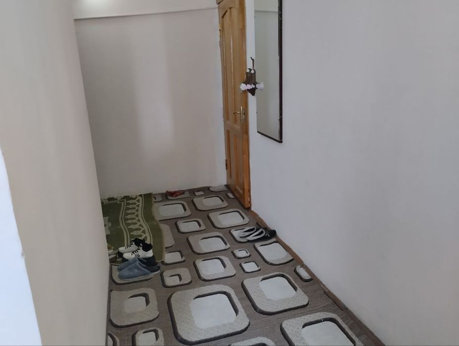 Sergelida 5 honalik kvartira sotiladi