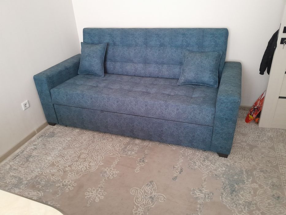 Ugolok va Divanlarimiz