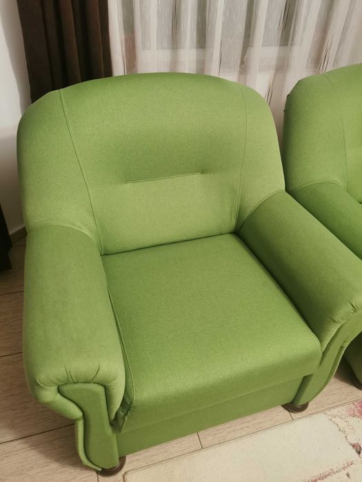 Canapea extensibila cu doua fotolii