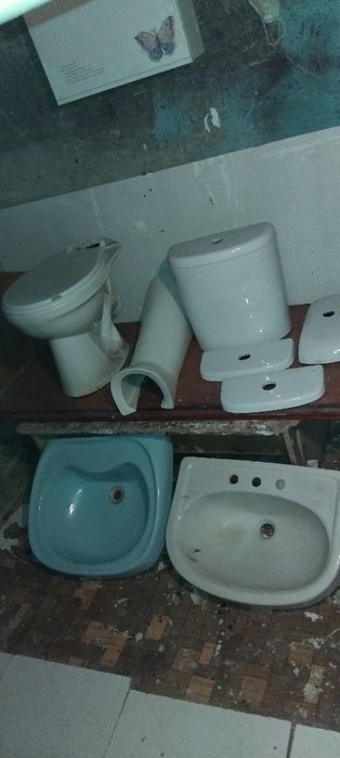Унитаз строй.вар бачок, шкаф,крышкалар.