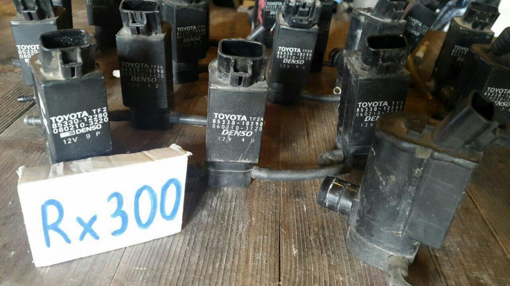 Моторчик омывателя стекол RX300