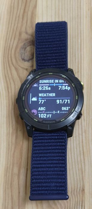 Garmin Enduro™ 2 - титаниев спортен часовник в отлично състояние!