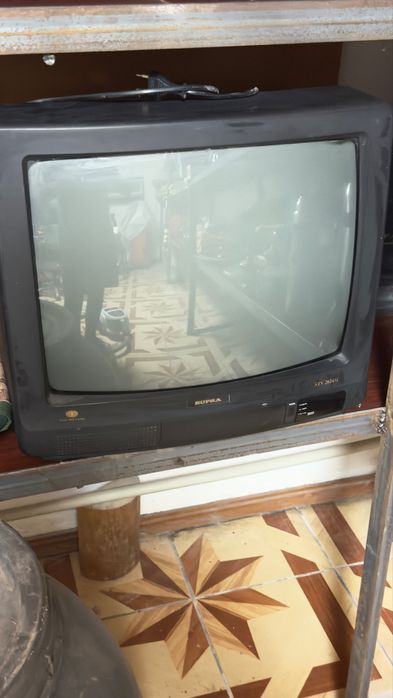 Телевизор рабочий