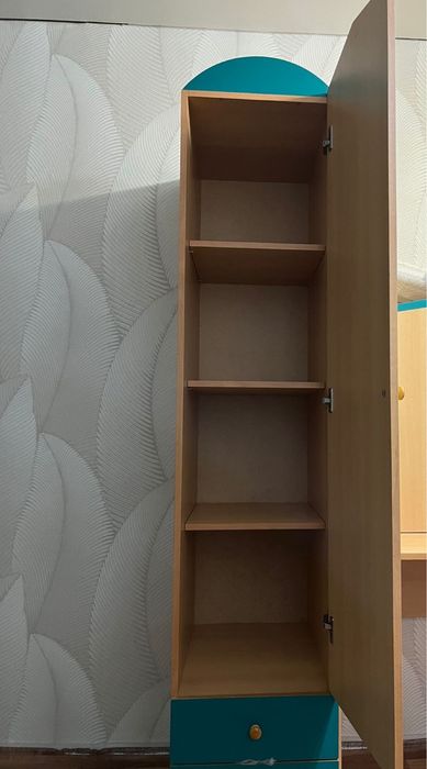 Продам детскую стенку