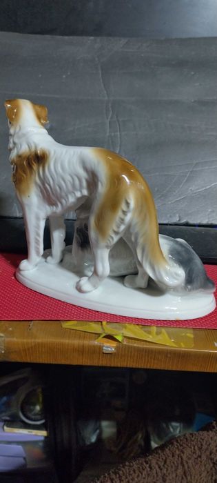 Статуетка кучета