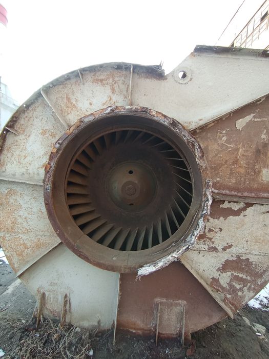 Vintilyotir sotiladi  holati yaxshi  4 ta bor