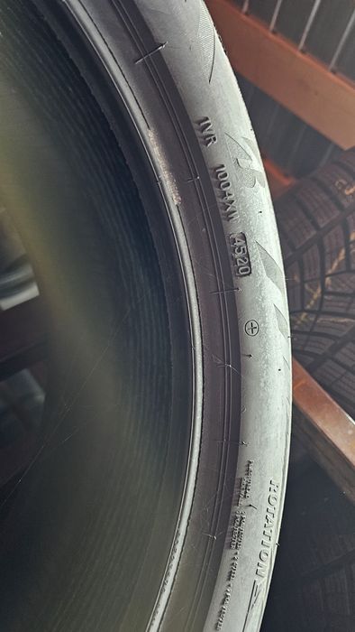215 50 19 m+s bridgestone allseason