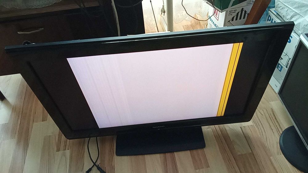 Цветен Телевизор SHARP