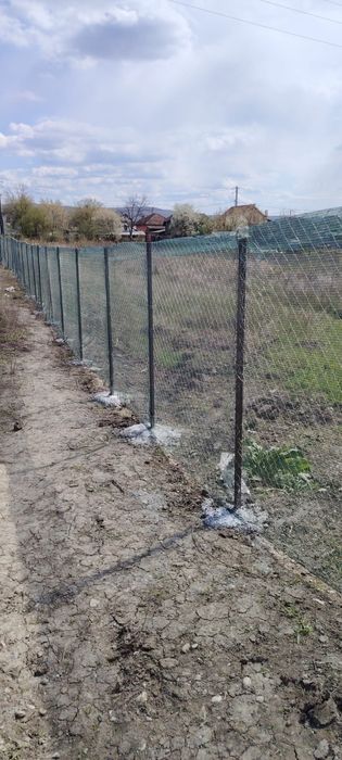 Teren intravilan Rm Valcea 1275 mp  fundatie 100 mp autorizatie