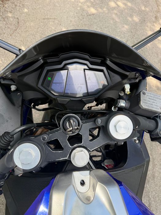 Yamaha YZF-R125 ABS