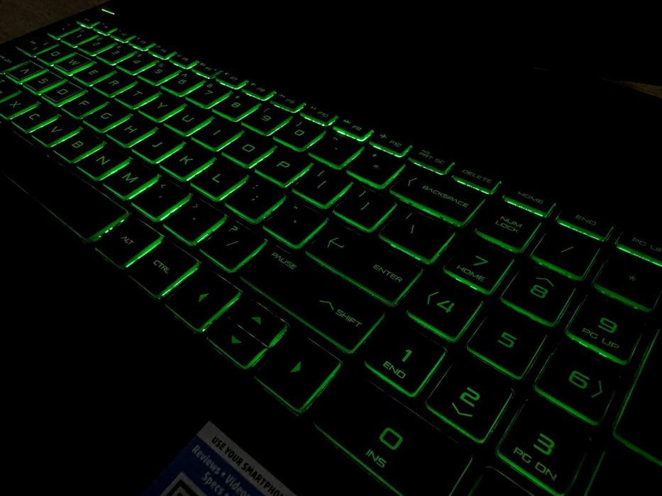 HP PACILION Gamming kuchli noutbook