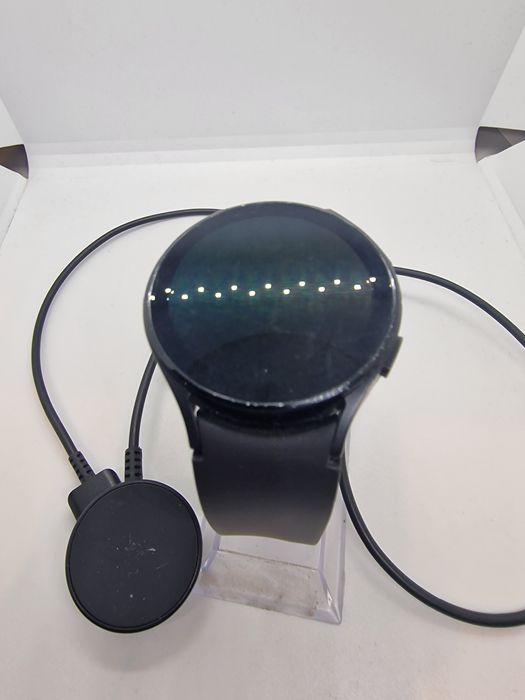 Samsung Galaxy Watch 4