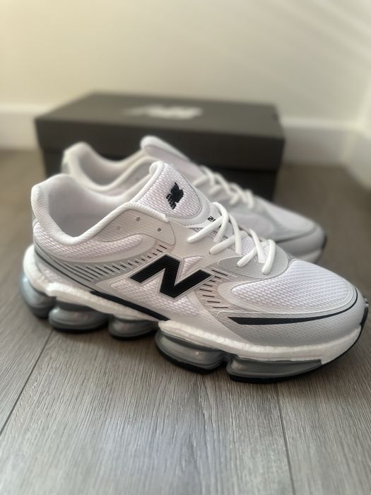 New Balance 2000 Abzorb Бели НОВИ 44 номер