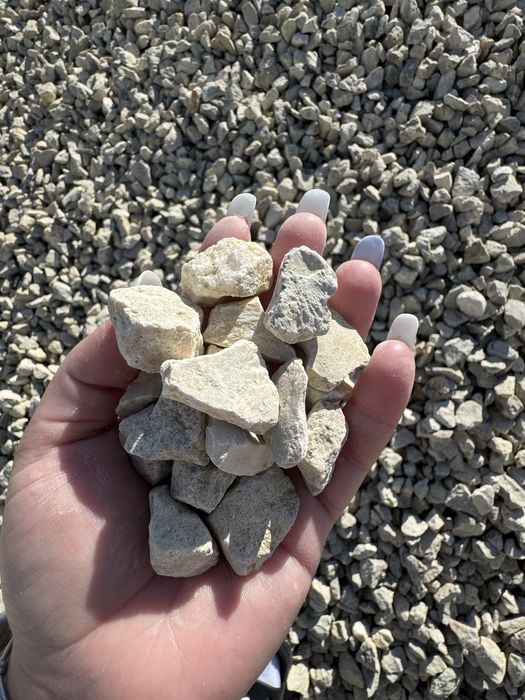 Piatra concasata/piatra decorativa