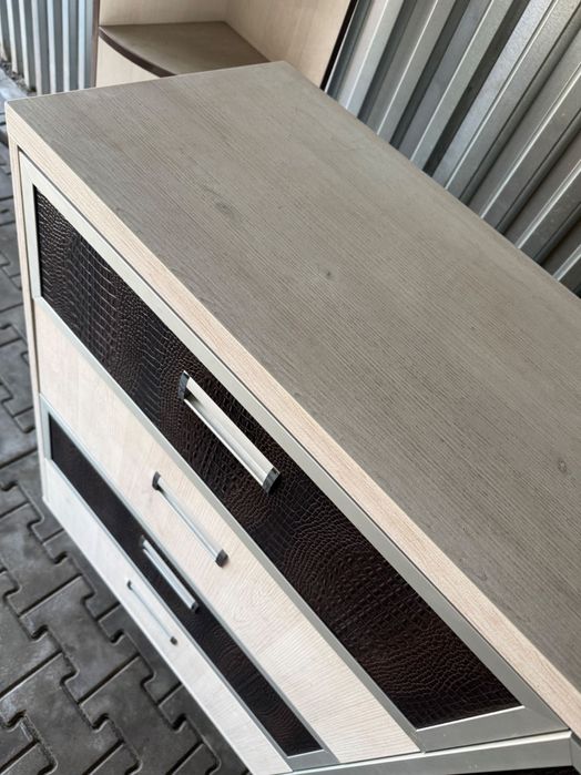 Продам комод б/у